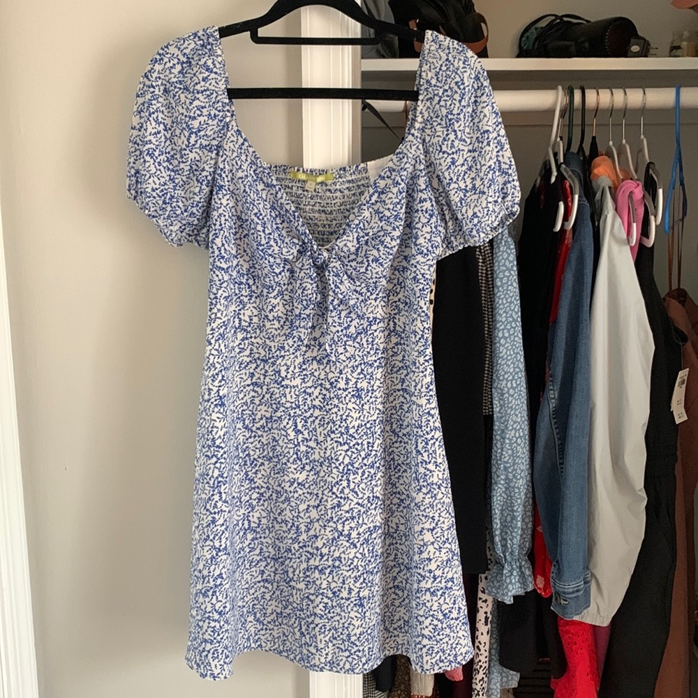 Giani Bini Blue/White Floral Mini Dress